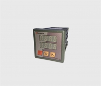 Miniaturowy Regulator Temperatury URM48